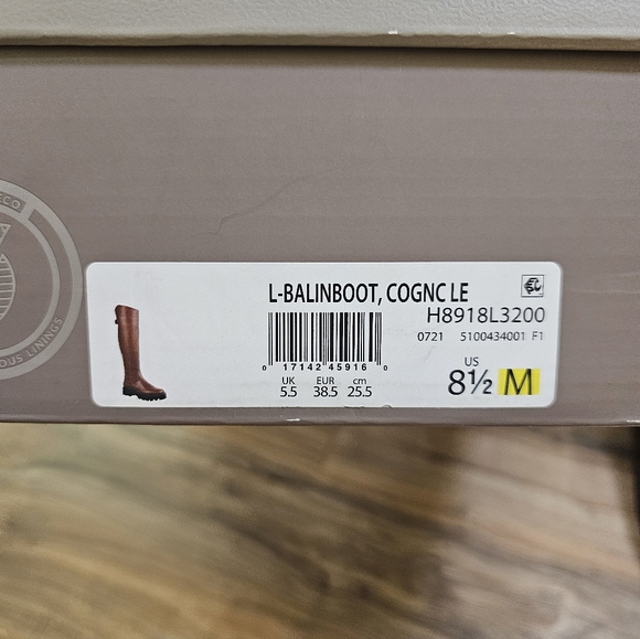 Franco Sarto Women's Leather Tall Lug Sole Boot - Picture 10 of 13